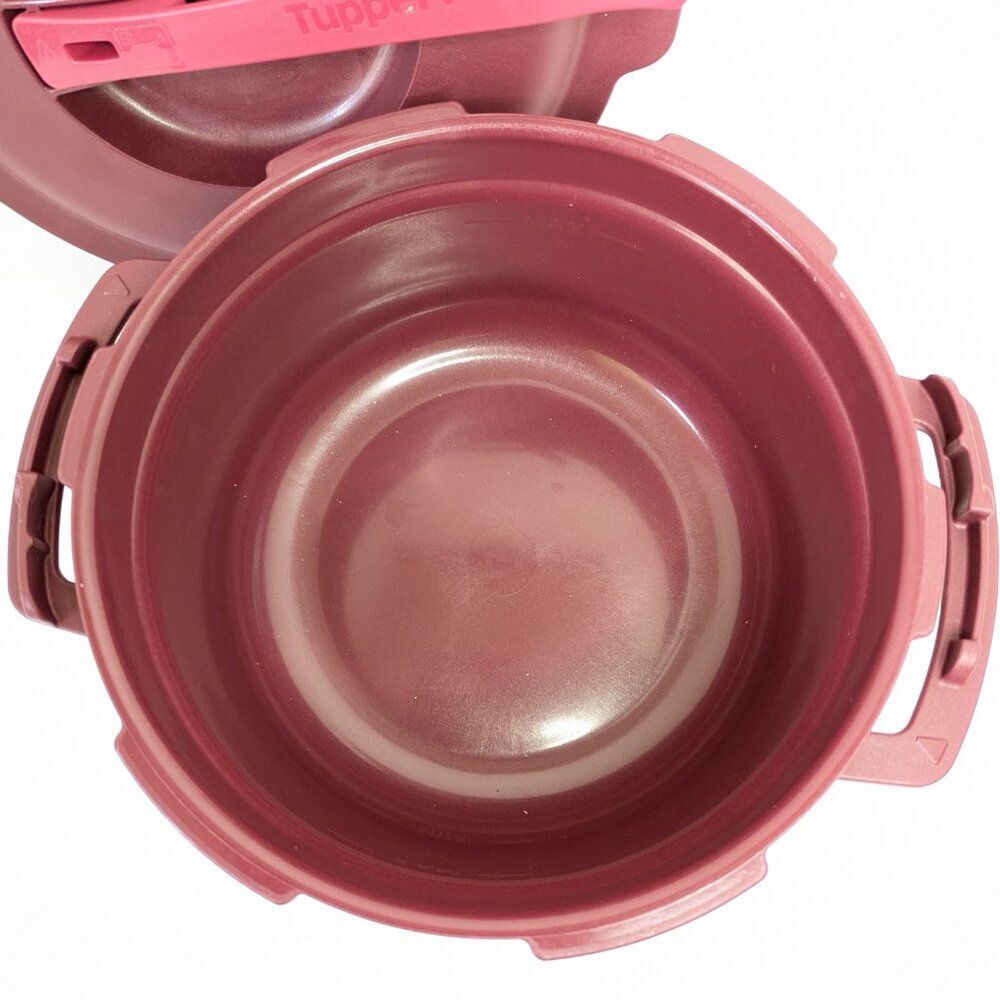 Tupperware Microwave Pressure Cooker 3 Qt / 3 L Cranberry Red 7643A-2 w/Manual - Picture 2 of 8